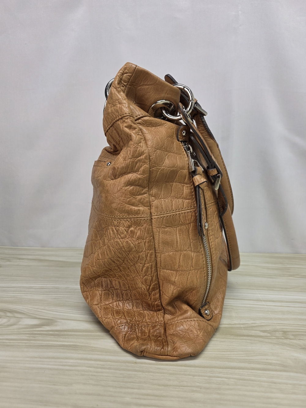 b. makowsky Tan Croc-Embossed Leather Hobo Bag - Picture 4 of 6
